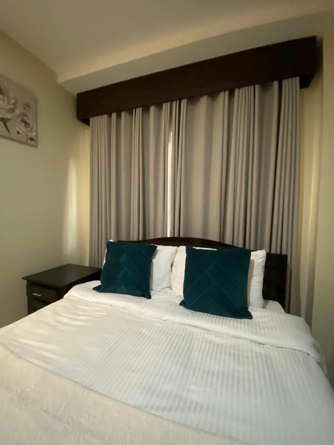 Casa Cecilia Hotel Bantay Luaran gambar