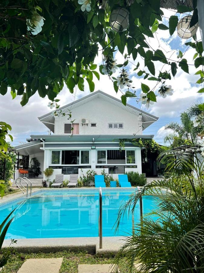 Casa Cecilia Hotel Bantay Luaran gambar