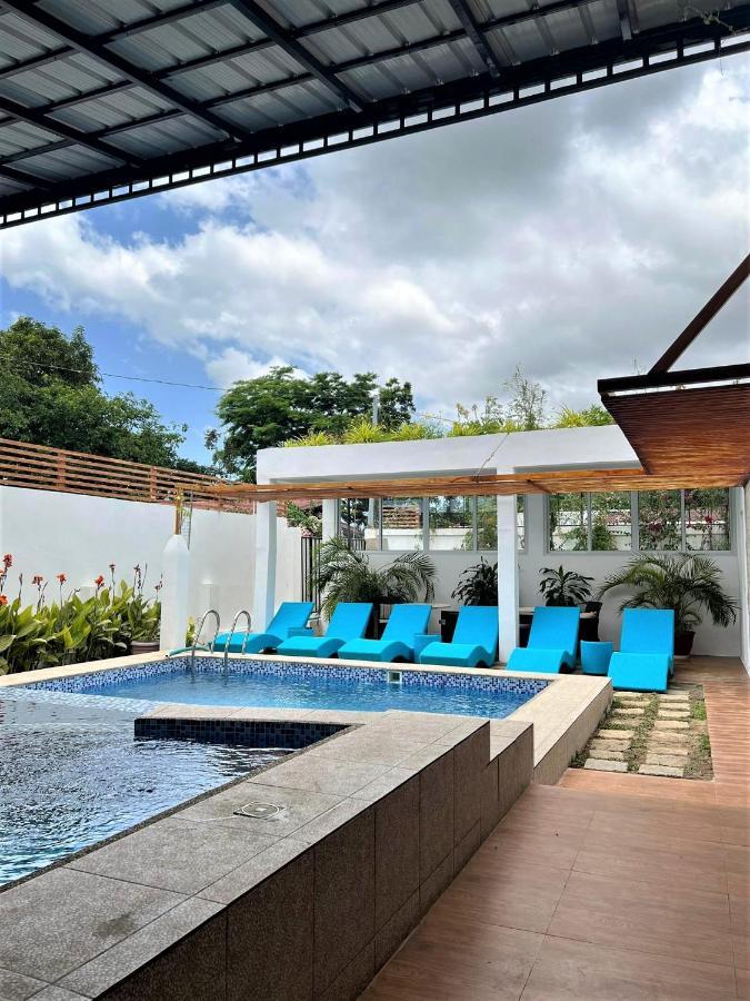 Casa Cecilia Hotel Bantay Luaran gambar