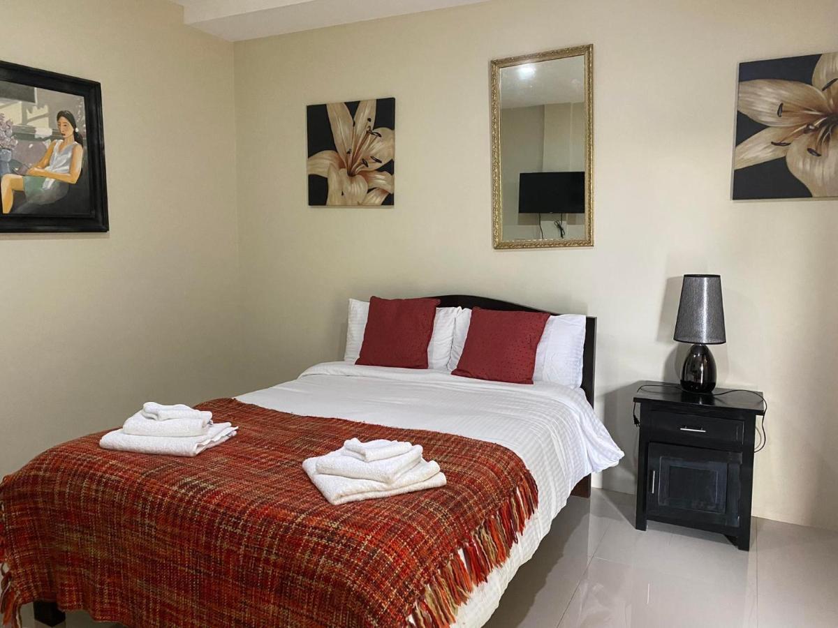 Casa Cecilia Hotel Bantay Luaran gambar