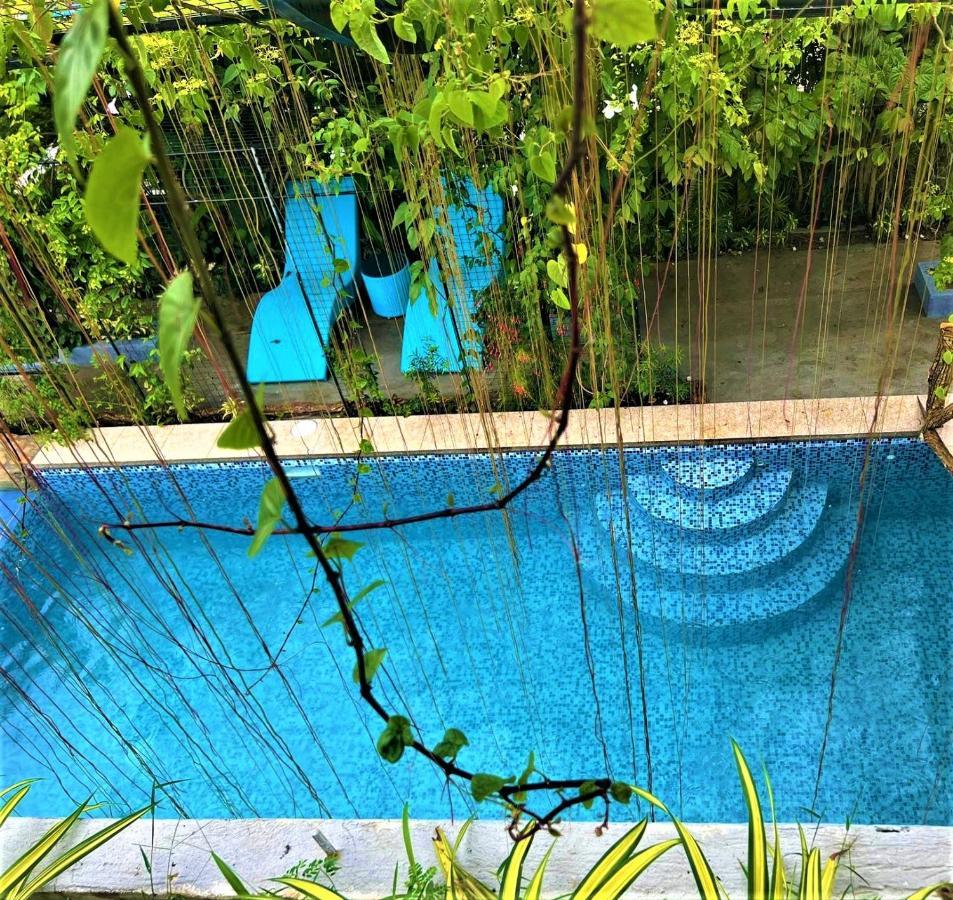 Casa Cecilia Hotel Bantay Luaran gambar
