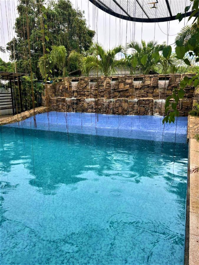 Casa Cecilia Hotel Bantay Luaran gambar